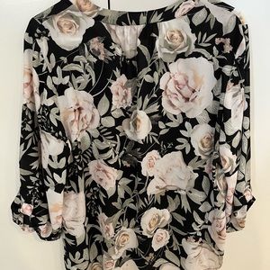 Size L New York and Company Floral Blouse